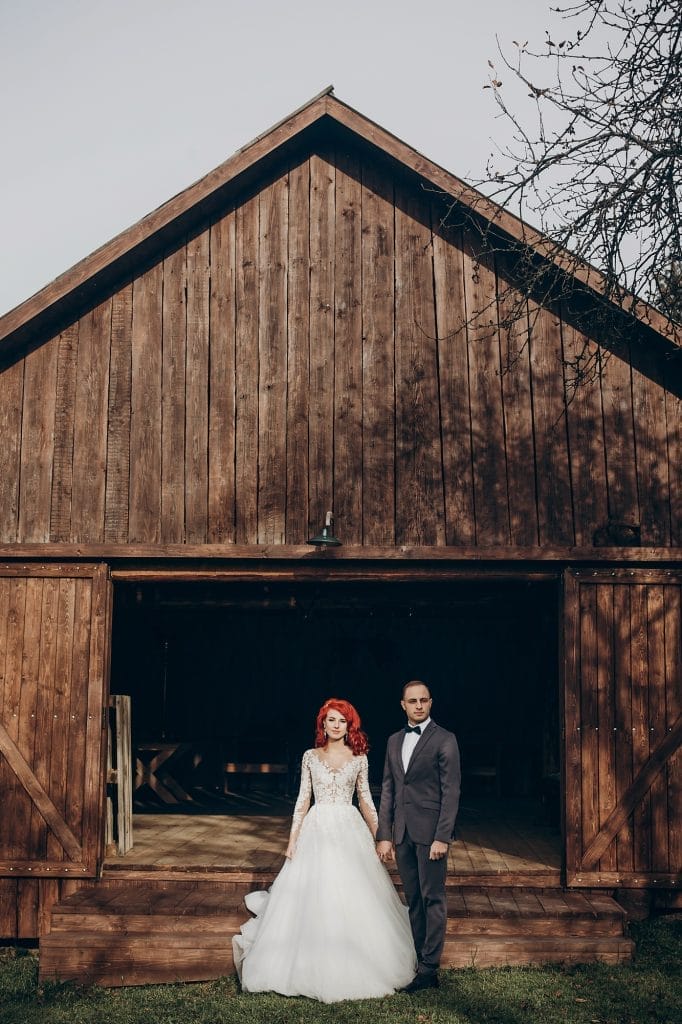 Rustic wedding concept in barn